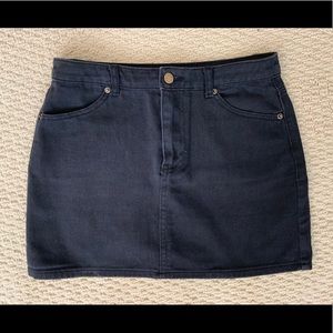 Forever 21 black denim mini skirt